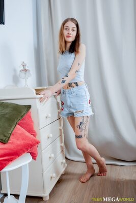 Picture tagged with: Skinny, Brunette, Feet, Legs, Russian, Sasha Paige, Tattoo