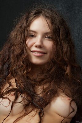 Picture tagged with: Skinny, Brunette, Fekete Fal, Norma Joel - Renata L - Nastya N, Rylsky Art, Boobs, Cute, Eyes, Smiling, Ukrainian