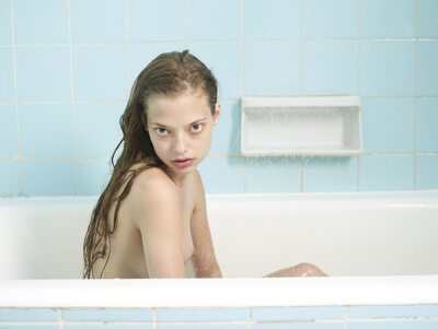 Picture tagged with: Skinny, Brunette, Jennifer Anne Sullins, Bath, Cute, Eyes, Shower