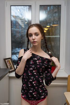 Picture tagged with: Skinny, Lapa, Redhead, Teen Porn Storage, Watch Me, Braid, Cute, Lingerie, Russian, Shy